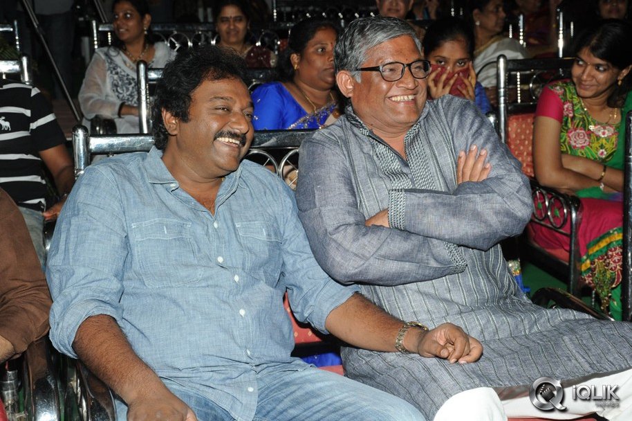 Ali-Baba-Okkade-Donga-Movie-Platinum-Disc-Function